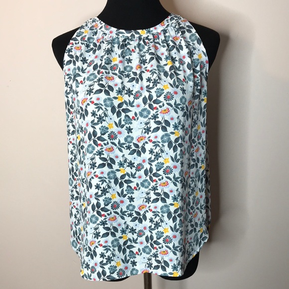 LOFT Tops - LOFT white top w/bright floral print.